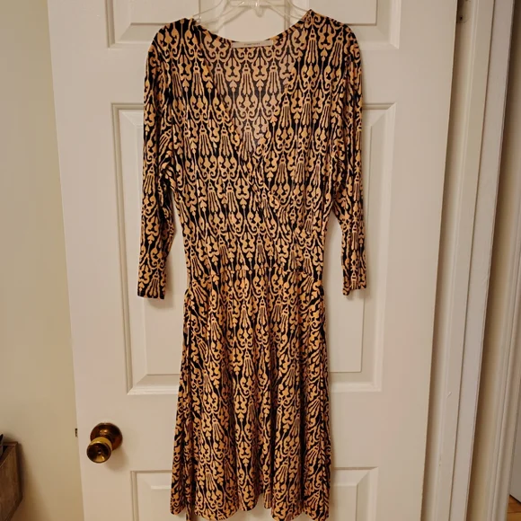 41 Hawthorne faux wrap dress - Picture 9 of 11
